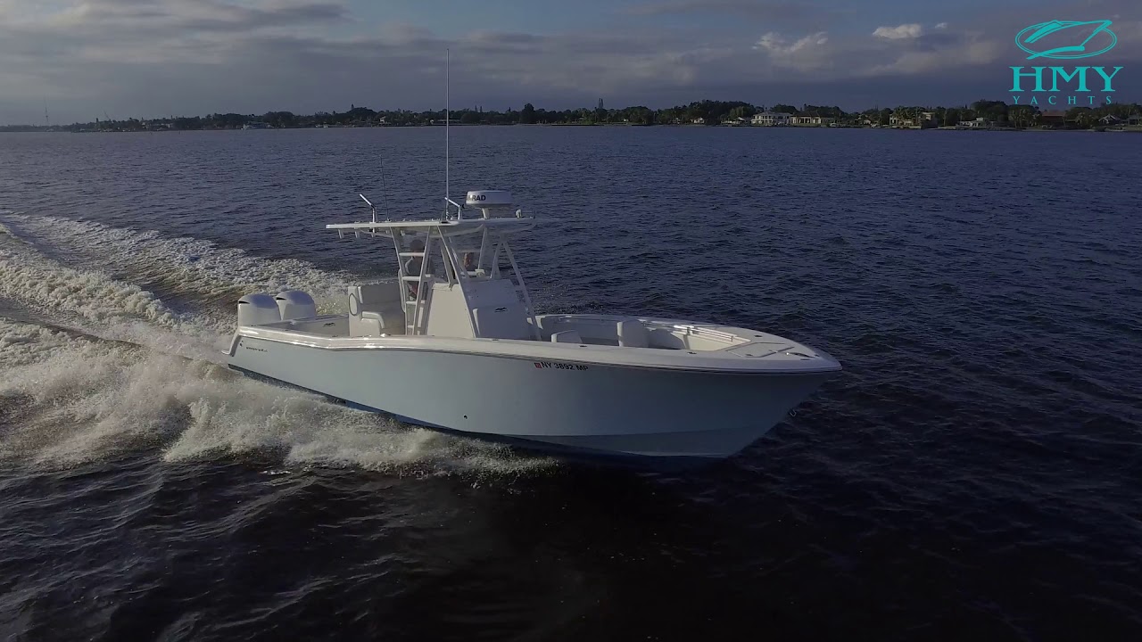 2019 Invincible 33' Center Console - For Sale with HMY Yachts