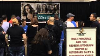 Reno Comic Con 2014 - Eliza Dushku signing autographs