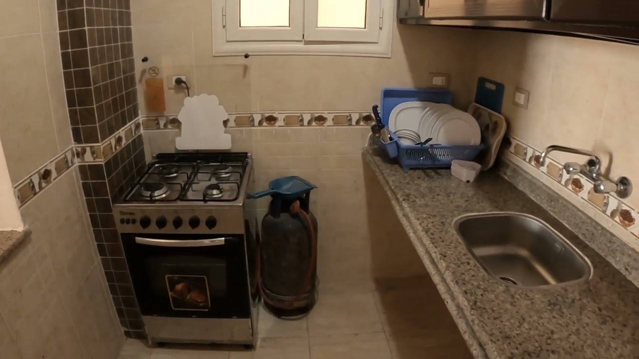 قريه سنا بمرسى مطروح (شقه غرفتين )