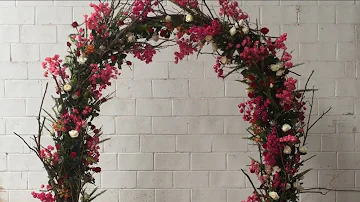 Como fazer um arco com galhos?