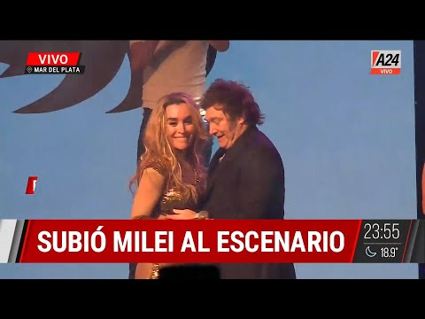 📣 Javier Milei subió al escenario en el show de Fátima Flórez