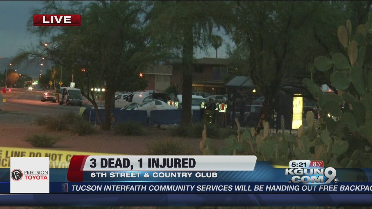 3 dead, 1 injured after car crashes into palm tree - YouTube