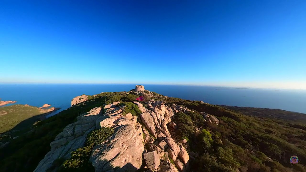 Panorama depuis la Tour génoise de Sant’Amanza (Capicciolu) en Corse du Sud vers Bonifacio