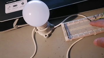 RELEVADOR CON FOCO CONTROLADO CON PUSH BOTTON DESDE ARDUINO ☢️
