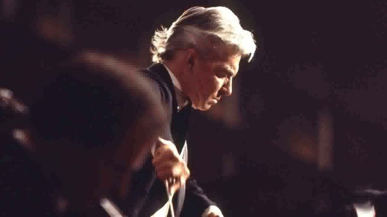 Mozart: Symphony No. 38 in D major `Prager`, K. 504 (Herbert von Karajan)