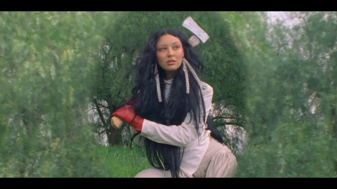 Luna Li - Confusion Song (Visualizer) auf YouTube ansehen Luna Li - Confusion Song (Visualizer) auf YouTube ansehen