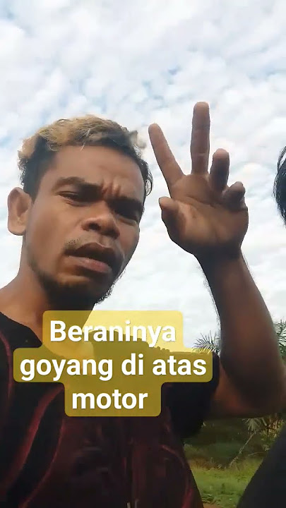 viral goyang diatas motor #music #storywa