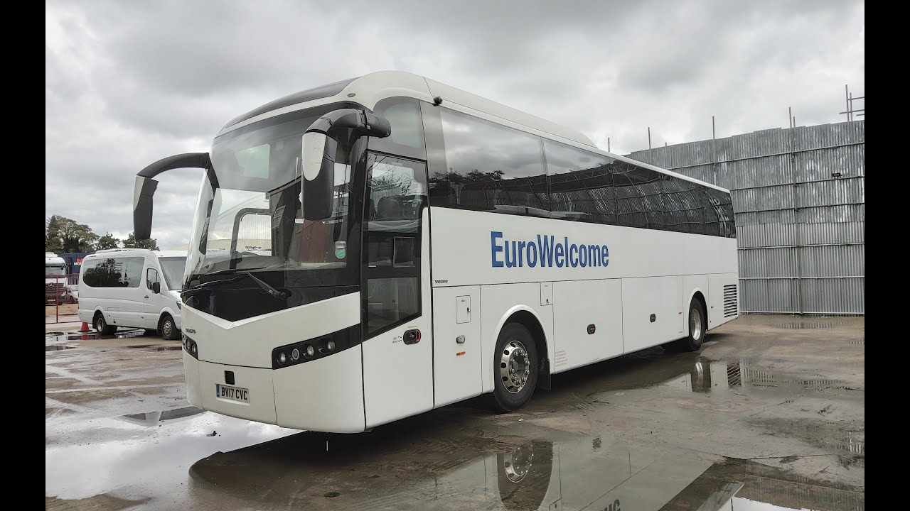 BV17 CVC - 2017 (17) Volvo B11R Jonckheere JHV