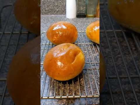 Tangzhong brioche bun