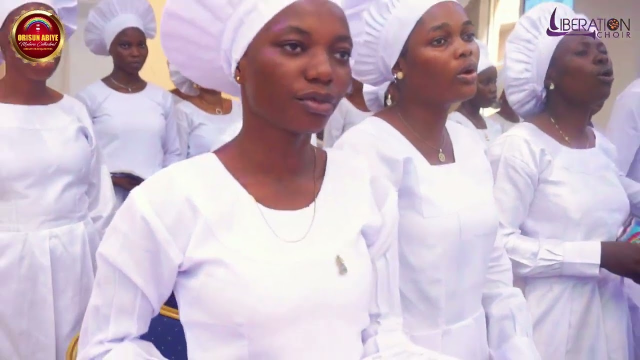 C.C.C. Hymn 207 - Duru Wura