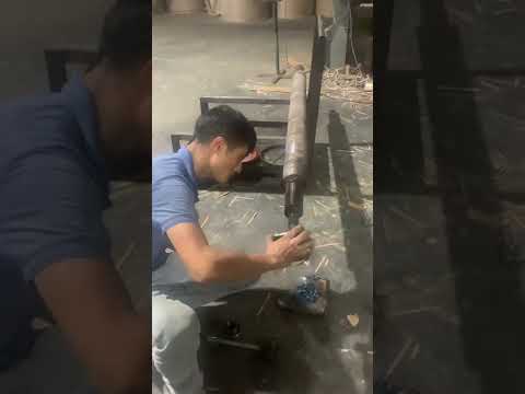Video Thay thế trục lô kéo băng tải máy dán TĐ 01 - youtube