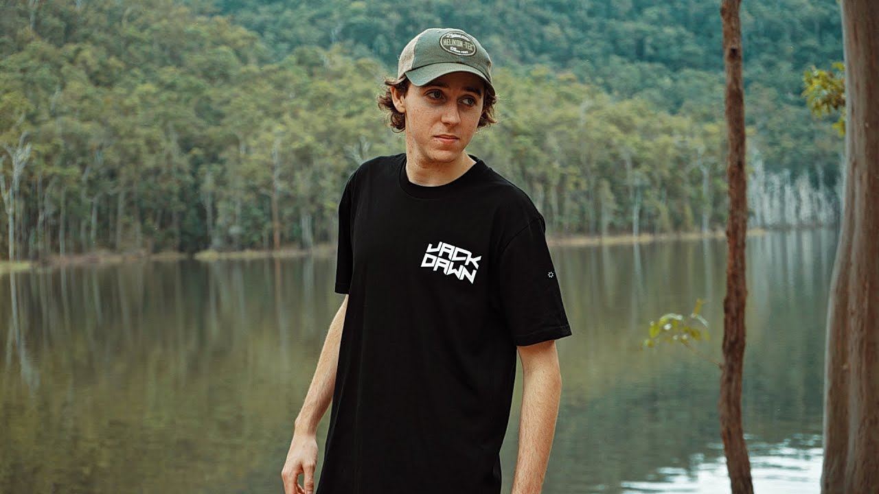 Jack Dawn - Chase The Sun (Feat. Melissa Roma) (Official Video)