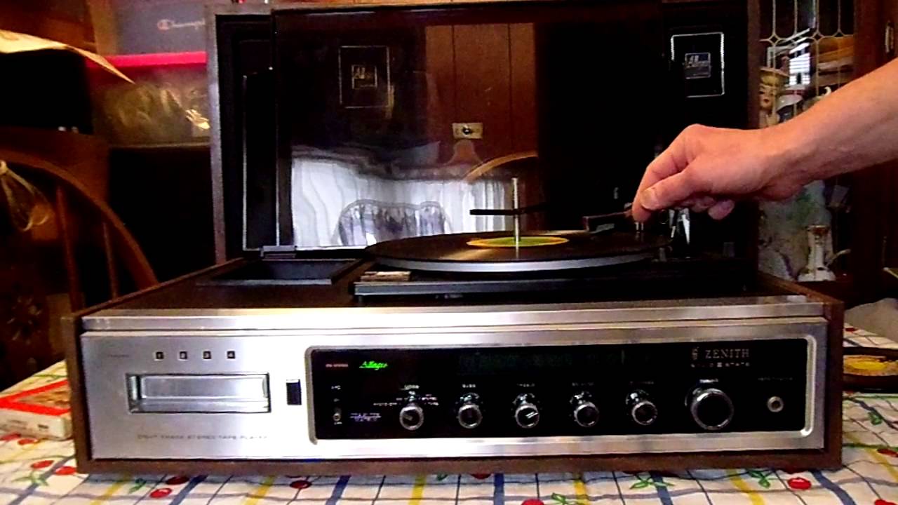 zenith stereo