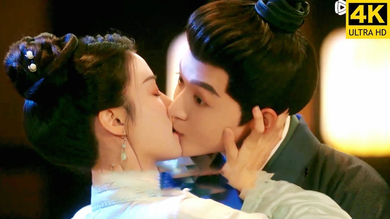 🍃初吻！王妃故意咬王爷嘴唇，王爷一边吃痛，一边越吻越深！！ 　#王楚然 #张晚意 #柳州记