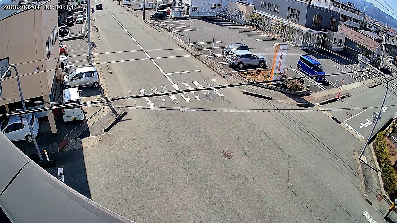 山形県山形市篭田交差点ライブカメラ Yamagata Yamagatashi Live camera.world.cam