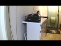 今からカウンターテーブルが来るぞ