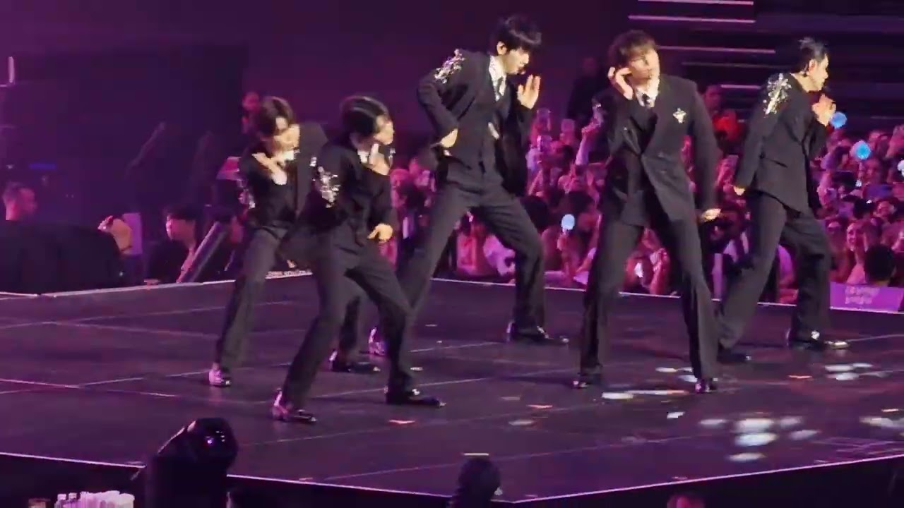 TXT Concert Barcelona 2025 Act promise ep 2 tour. Over the moon