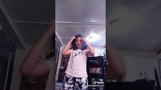 Download Lagu Tik too old town road MP3