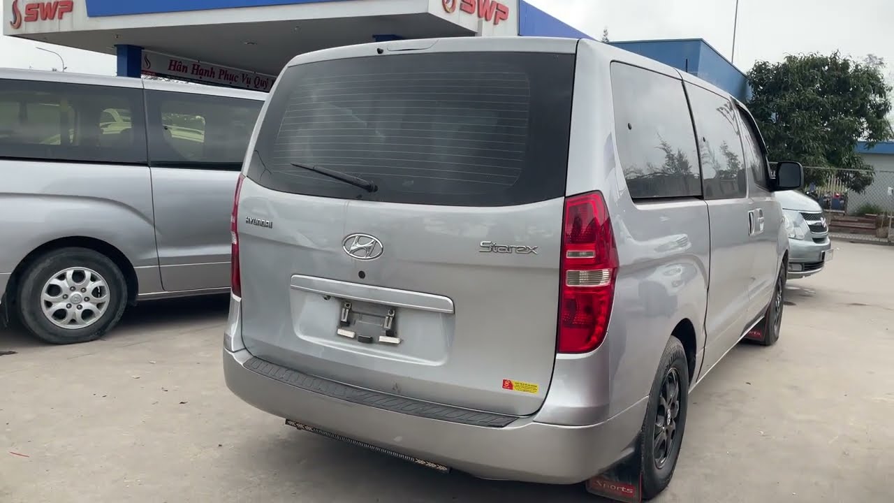 Giảm giá loạt xe 9 chỗ Starex 2015 máy dầu không niên hạn. Địa chỉ mua Starex 2015 9c không niên hạn