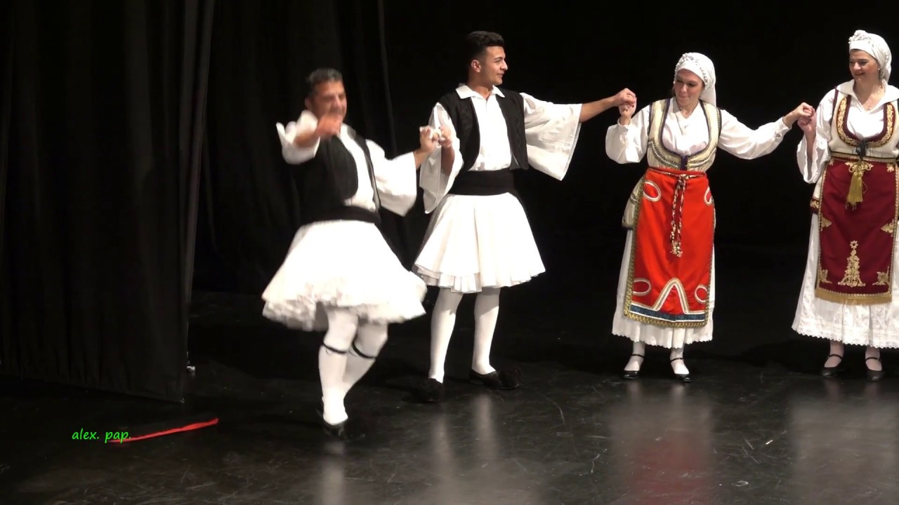 Φιγούρες τσάμικου απ' το δάσκαλο.