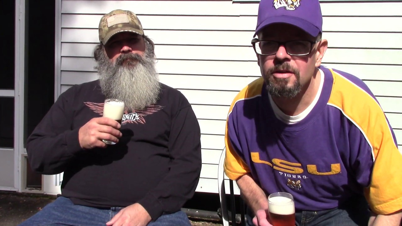 Louisiana Beer Reviews: Milwaukee's Best (blind taste challenge)