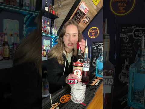 how to make a Negroni #bartender #negroni #bittercocktail #ginlover