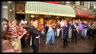 Chords for The Red Rose Cafe - André Rieu & The Johann Strauss Orchestra