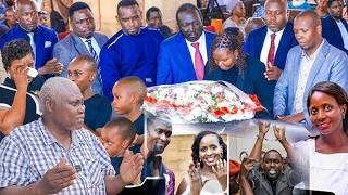 PASTOR MALE AKOLIMIDDE OMULAMUZI AGANYE WAISWA MUFUMBIRO OKUZIKA MUKYALAWE- AMAZIGA GABAYISEMU