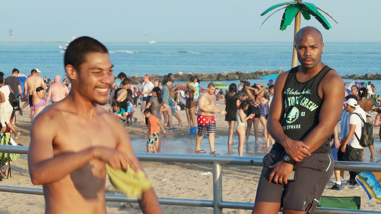 Coney Island Boardwalk Rappers 4K July 20, 2019 SAM 0505 - YouTube