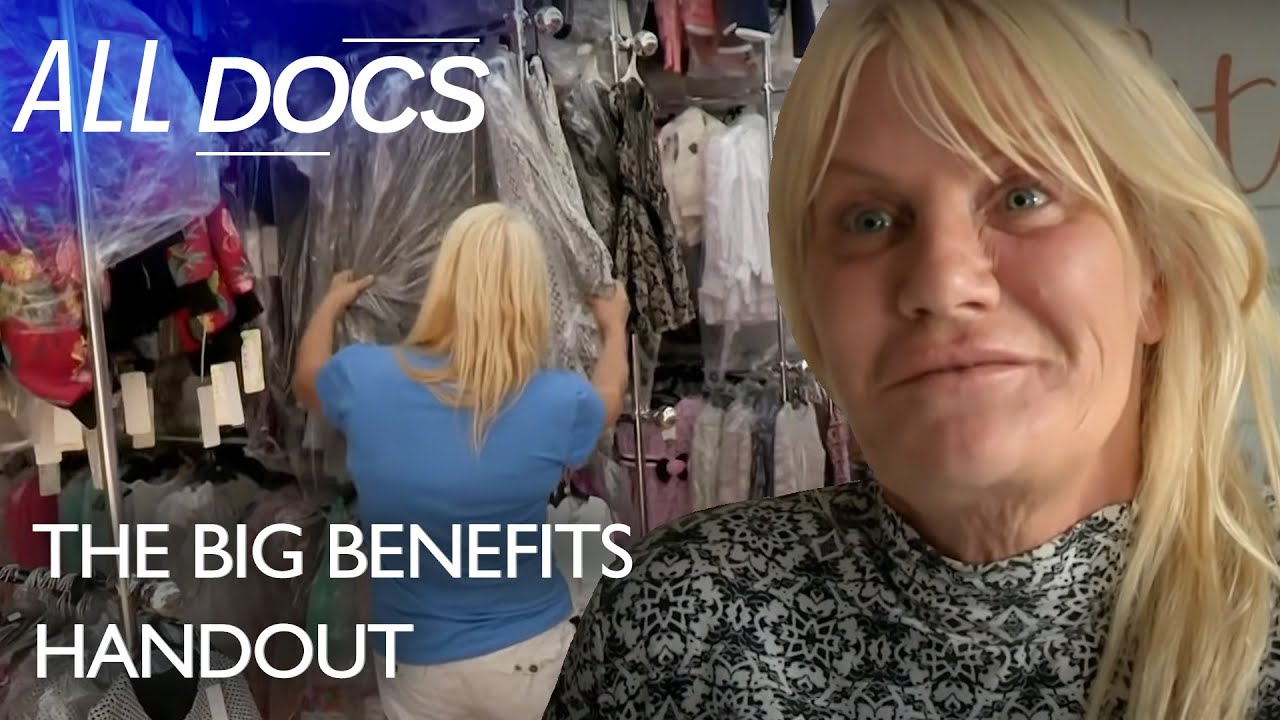 Lorraine Sets Up A Market Stall S02 E03 Full Documentary All