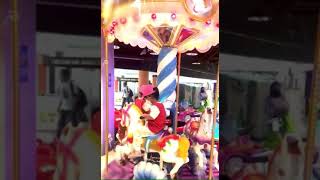 Videokolaseamatir Kembarday Main Di Funworld - Raw Collage Video Of Go Wild In Fun World