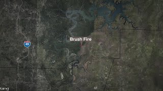Multiple agencies respond to brush fire in Benton County