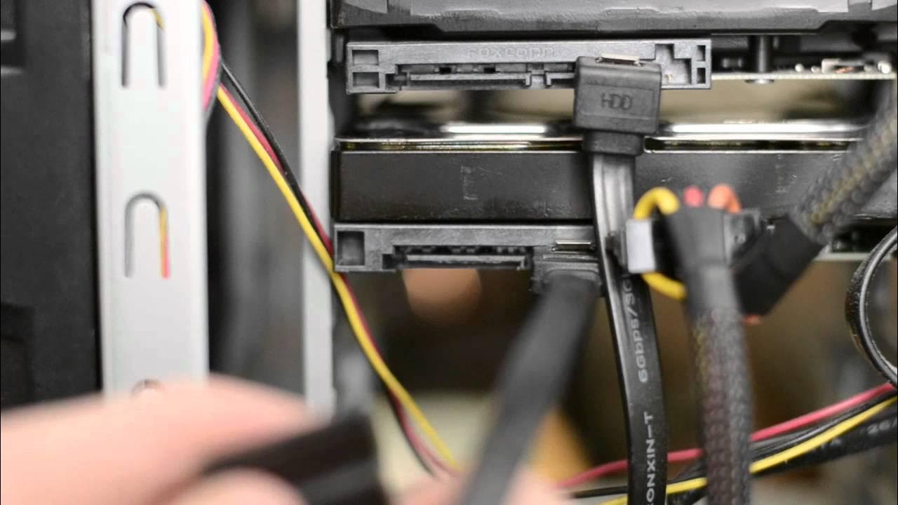 Beginner's Guide To SATA Cables - Everything you need to know