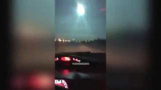 Asteroid Explosion in real time ...... Lake Michigan 2/6/2017