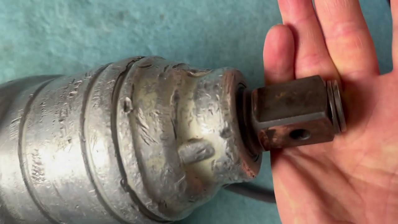 IMPACT WRENCH TW1000