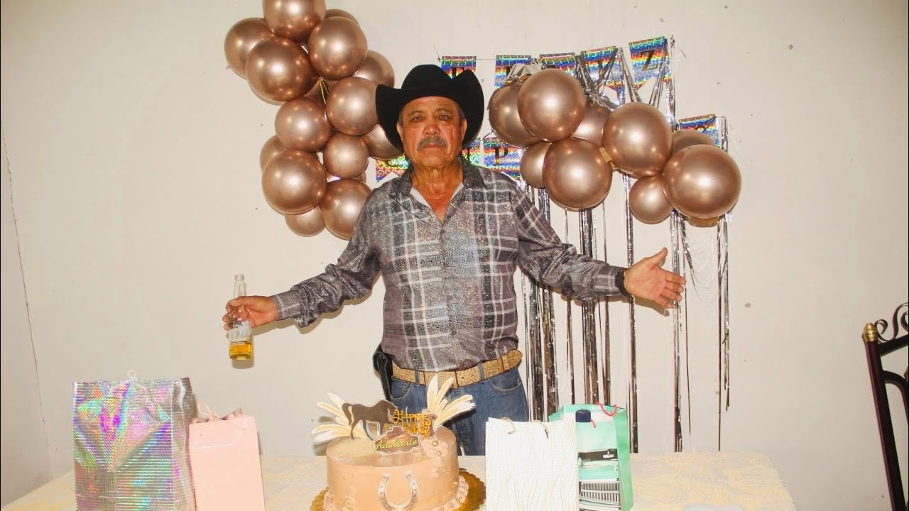 Fiesta de cumpleaños de Beto López en Cervantes en vivo tamborazo san Vicente 