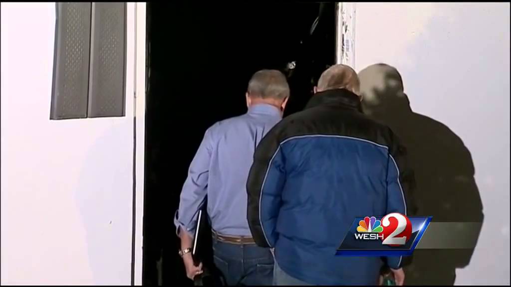 Leesburg restaurant destroyed in overnight fire - YouTube