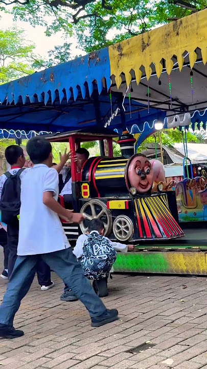 Kereta melaju rusuh penumpang Thomas