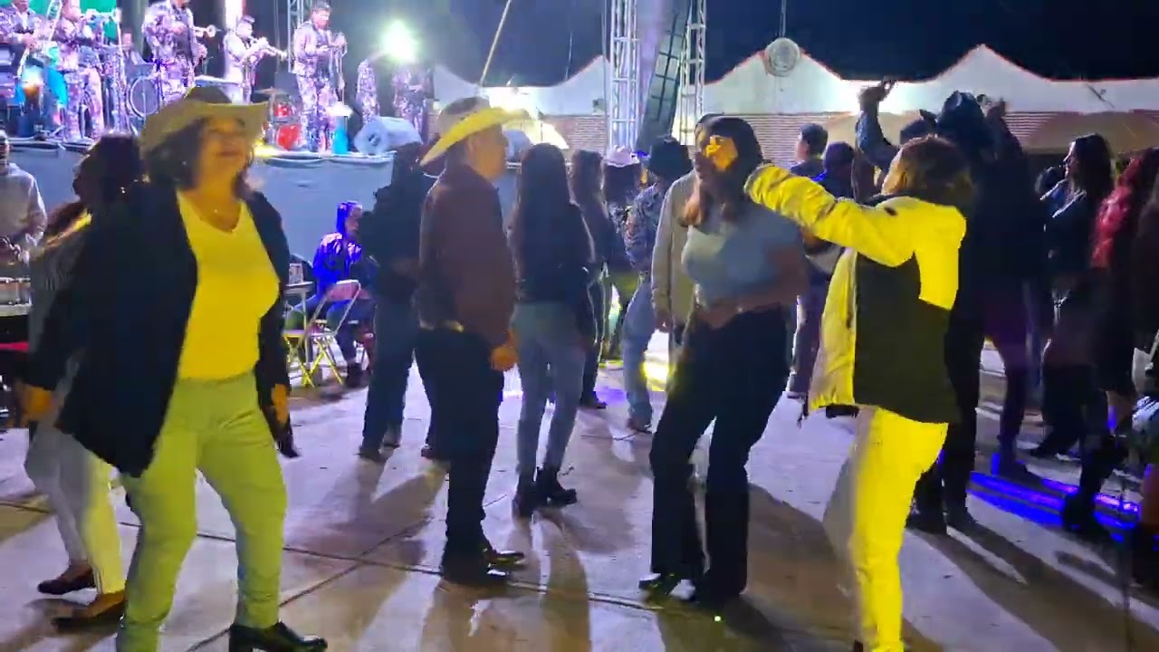 Baile Ibarra Ramos 02/02/25  #baile #banda #canto #animados #febrero #puebla #carnaval #jaripeo