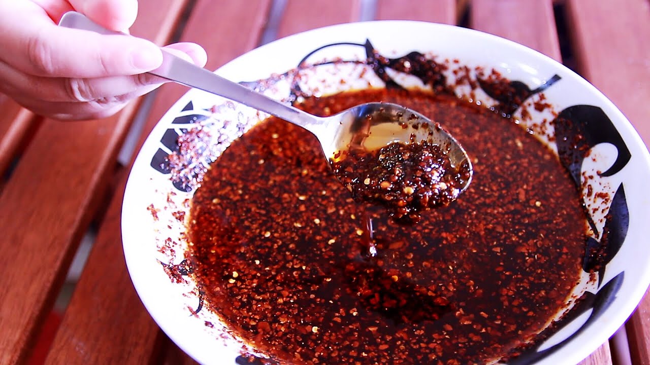 زيت الفلفل الحار – الصلصة التي تمثل روح الأكلات السيشوانية