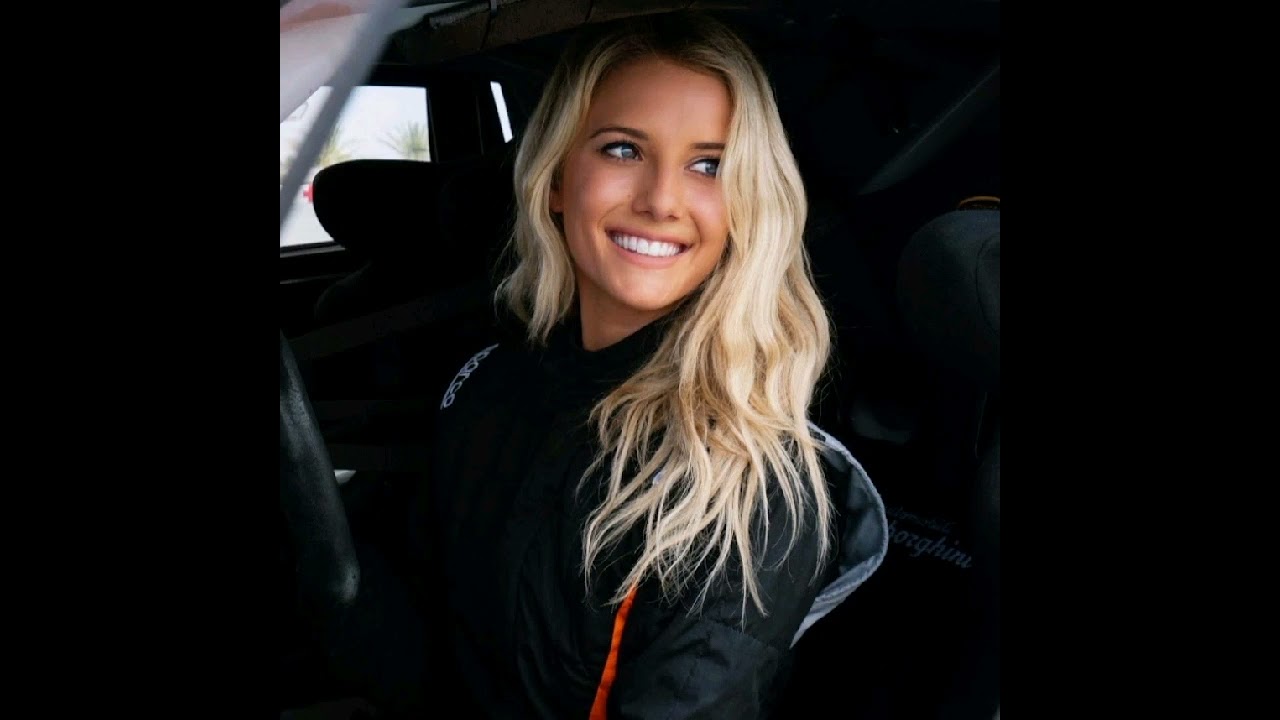 Lindsay brewer beautiful pictures.