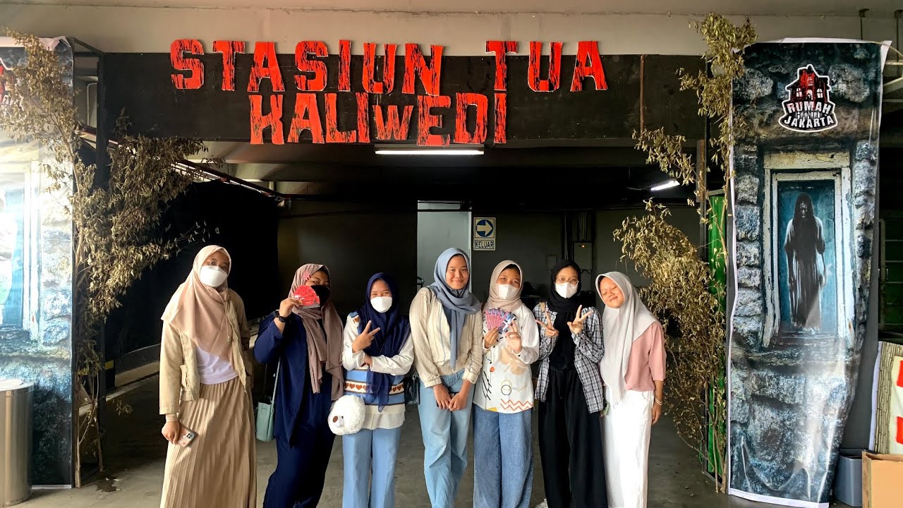Rumah hantu jakarta....