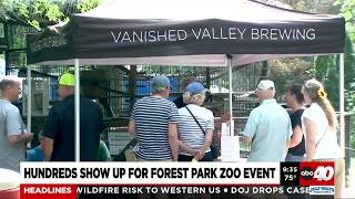 Hundreds show up for Brew at the Zoo in Forest Park