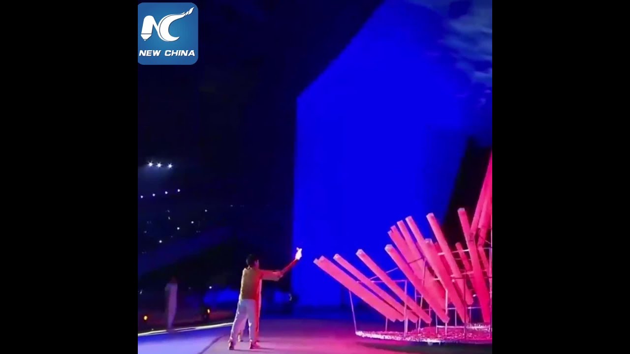tv kanalları Thousands of drones form stunning shapes above Zhengzhou, China