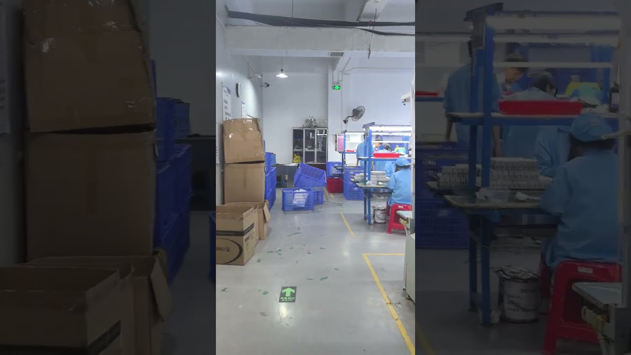 China Vape Factory Order Production#design #puff #smoker #factory #new