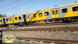 Full MetroRail, Electrical Multiple Unit (EMU) Class 5M2A Guide