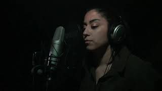 Cansu Çekiç - Yan Benimle Cover