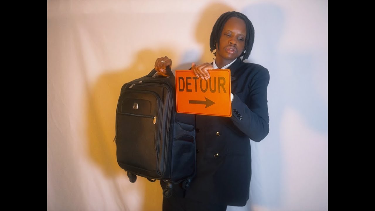 在 YouTube 上观看 Sean Blu - Detour (Official Lyric Video) 在 YouTube 上观看 Sean Blu - Detour (Official Lyric Video)