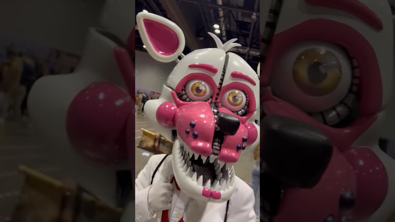The animatronic do get a bit THICC at night #short #shortsfeed #fnaf