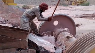 Satisfying heavy Stone Crushing🛠️🛠️💥⛏️⛏️ | jaw Crusher in action | Rock mining | Amazing Stone crush